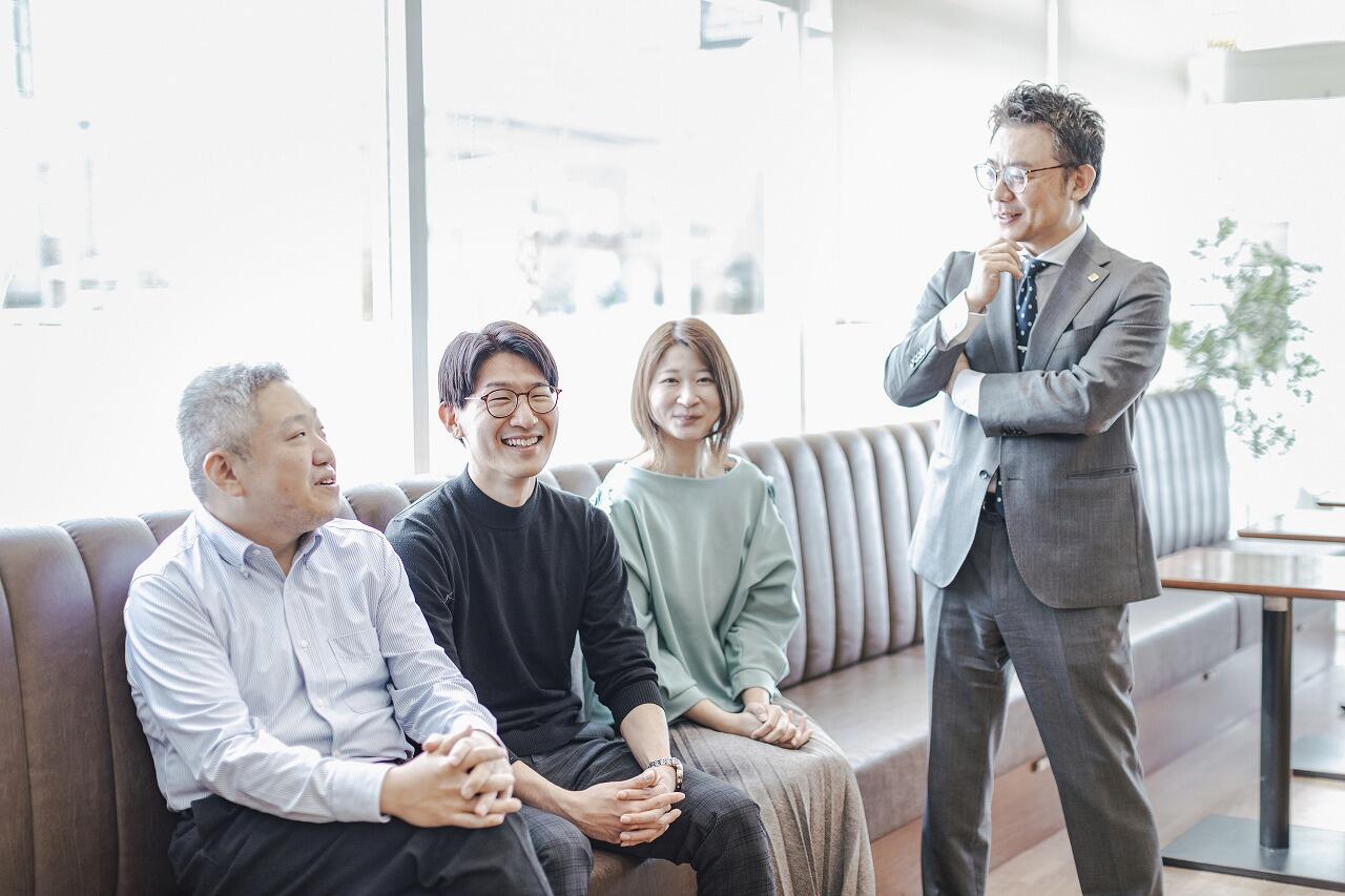 新商品4人CSR_01_06_007.jpg
